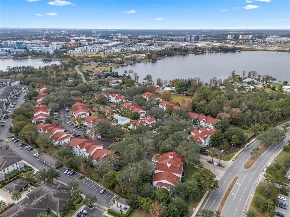 For Sale: $199,900 (2 beds, 2 baths, 971 Square Feet)