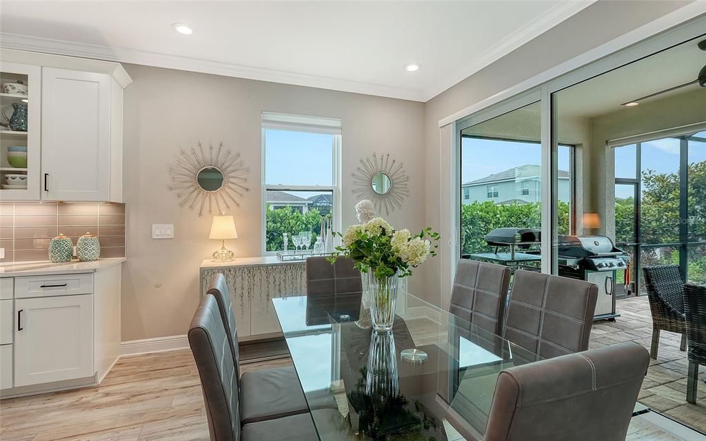 En Venta: $995,000 (4 camas, 4 baños, 3182 Pies cuadrados)