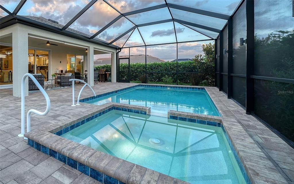 En Venta: $995,000 (4 camas, 4 baños, 3182 Pies cuadrados)