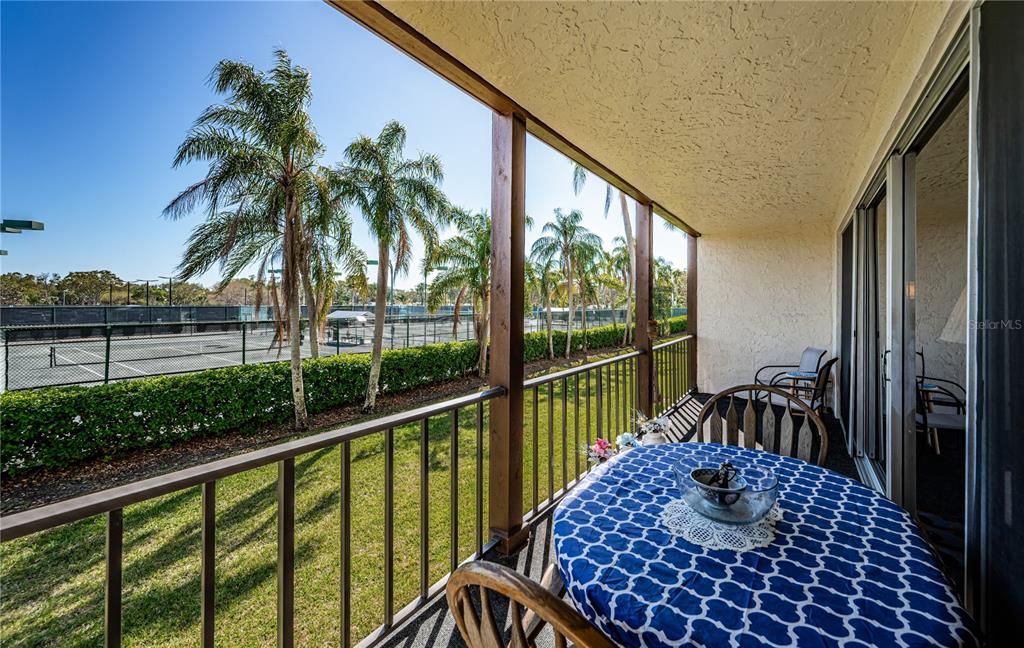 For Sale: $240,000 (3 beds, 2 baths, 1820 Square Feet)