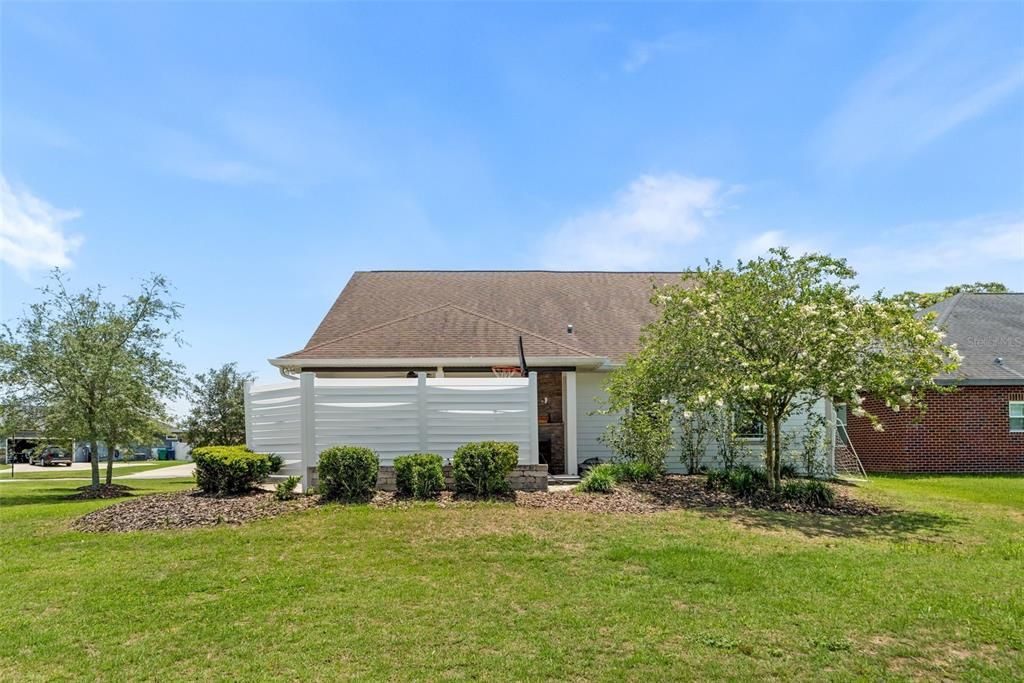 For Sale: $474,000 (4 beds, 2 baths, 2099 Square Feet)