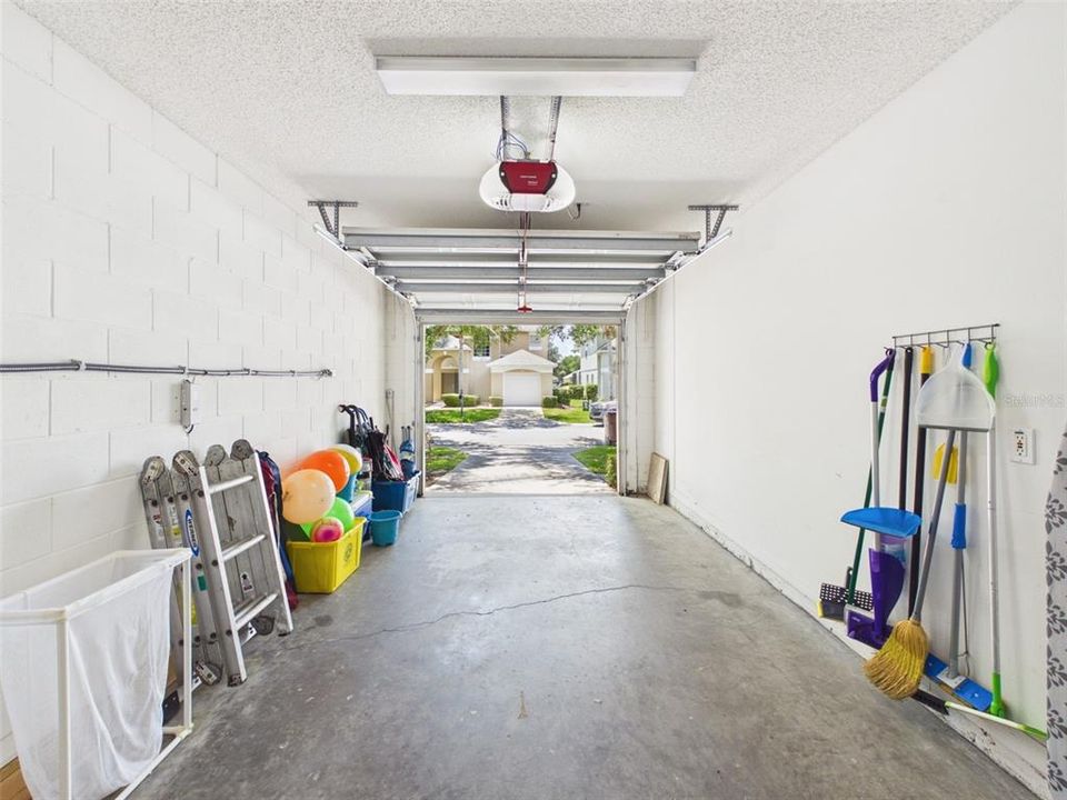 For Sale: $329,900 (3 beds, 2 baths, 1130 Square Feet)