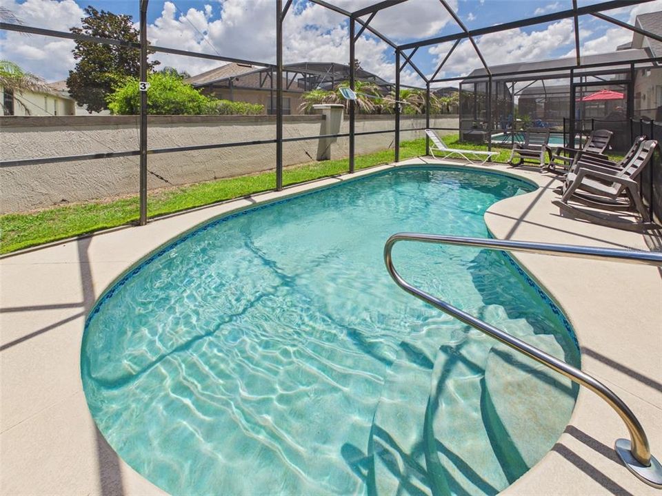 For Sale: $329,900 (3 beds, 2 baths, 1130 Square Feet)