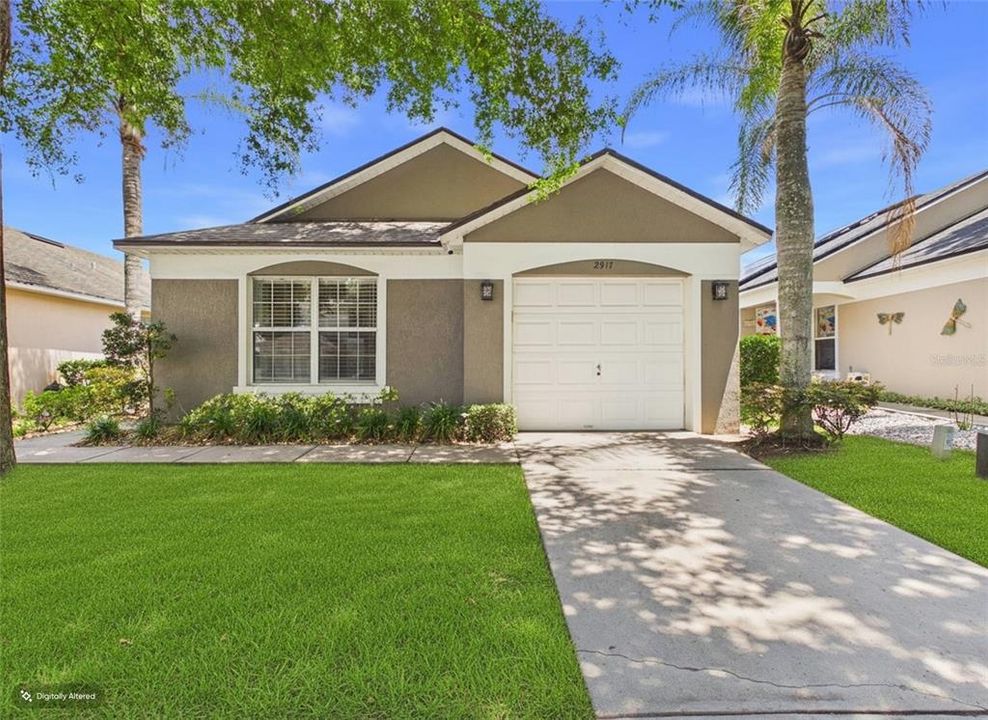 For Sale: $329,900 (3 beds, 2 baths, 1130 Square Feet)
