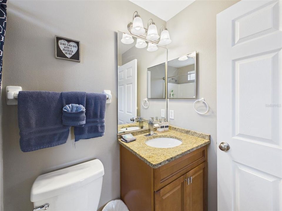 For Sale: $329,900 (3 beds, 2 baths, 1130 Square Feet)