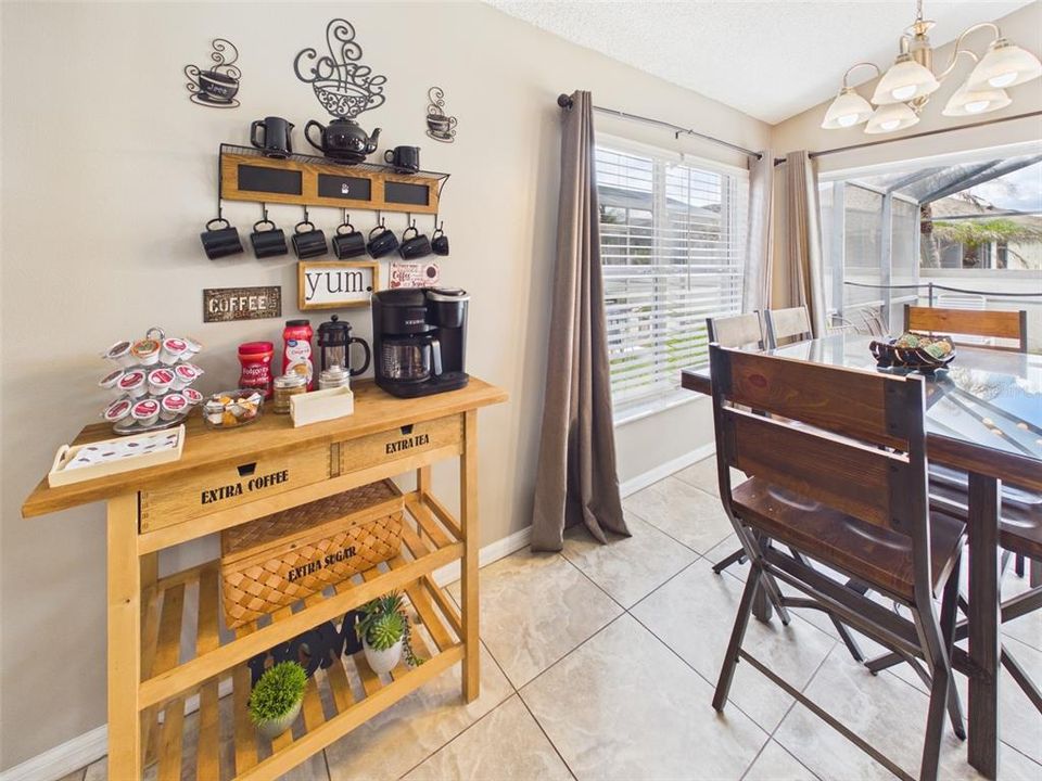 For Sale: $329,900 (3 beds, 2 baths, 1130 Square Feet)