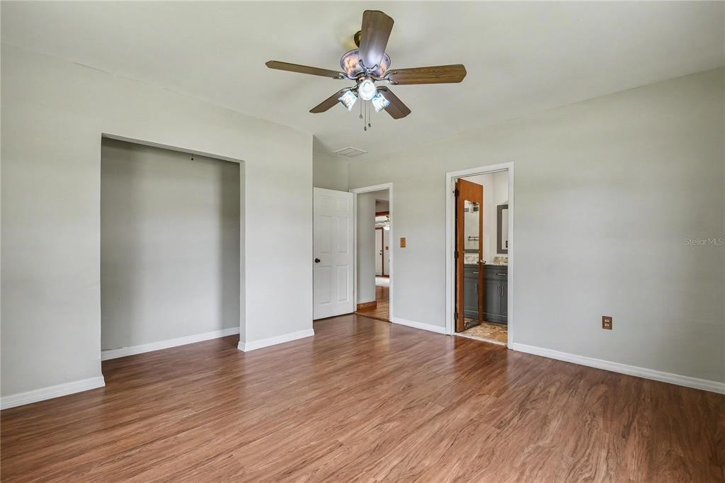 For Sale: $685,000 (4 beds, 3 baths, 2142 Square Feet)