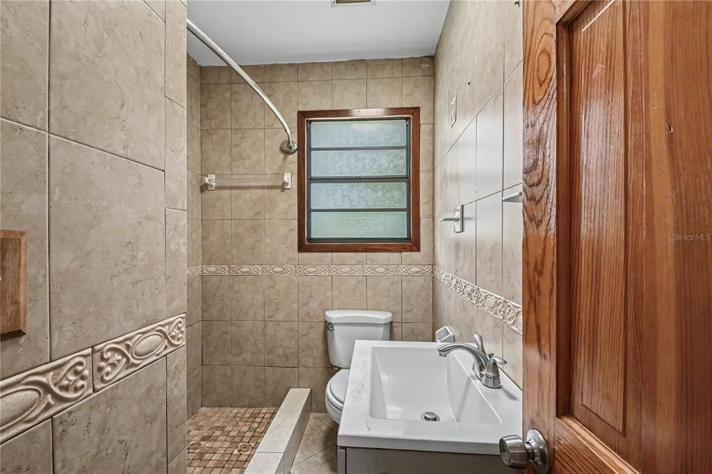 For Sale: $685,000 (4 beds, 3 baths, 2142 Square Feet)