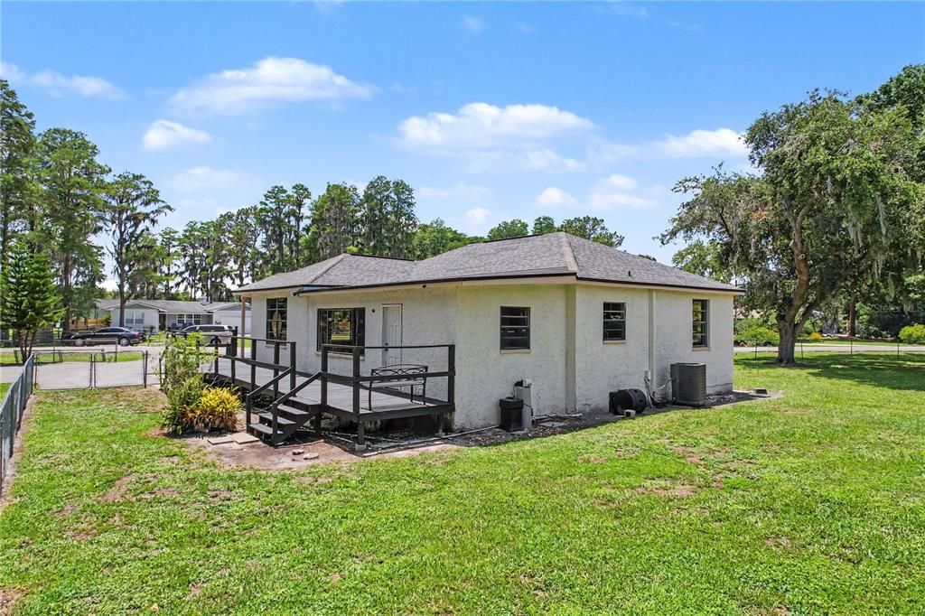 For Sale: $685,000 (4 beds, 3 baths, 2142 Square Feet)