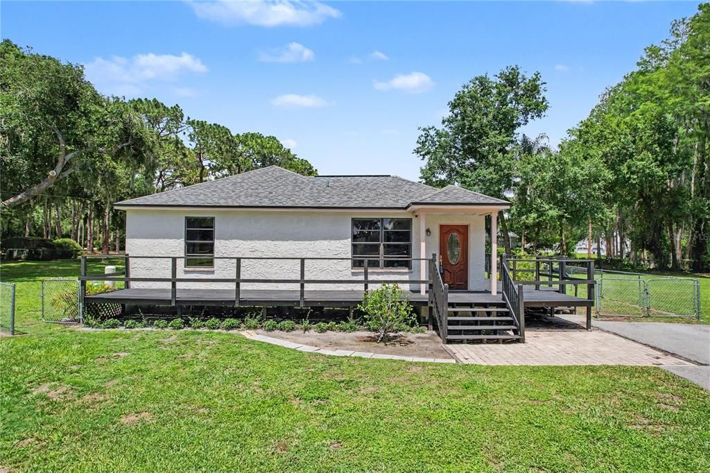 For Sale: $685,000 (4 beds, 3 baths, 2142 Square Feet)