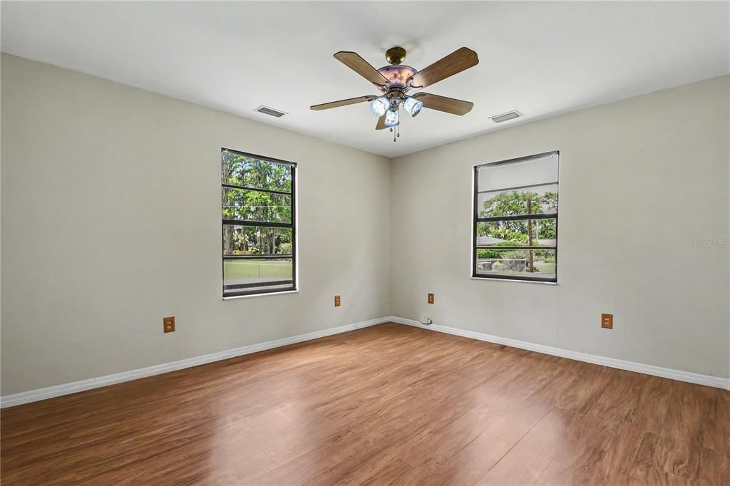 For Sale: $685,000 (4 beds, 3 baths, 2142 Square Feet)