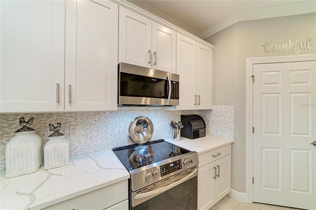 En Venta: $539,000 (3 camas, 2 baños, 2334 Pies cuadrados)