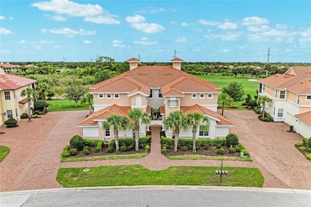 En Venta: $539,000 (3 camas, 2 baños, 2334 Pies cuadrados)