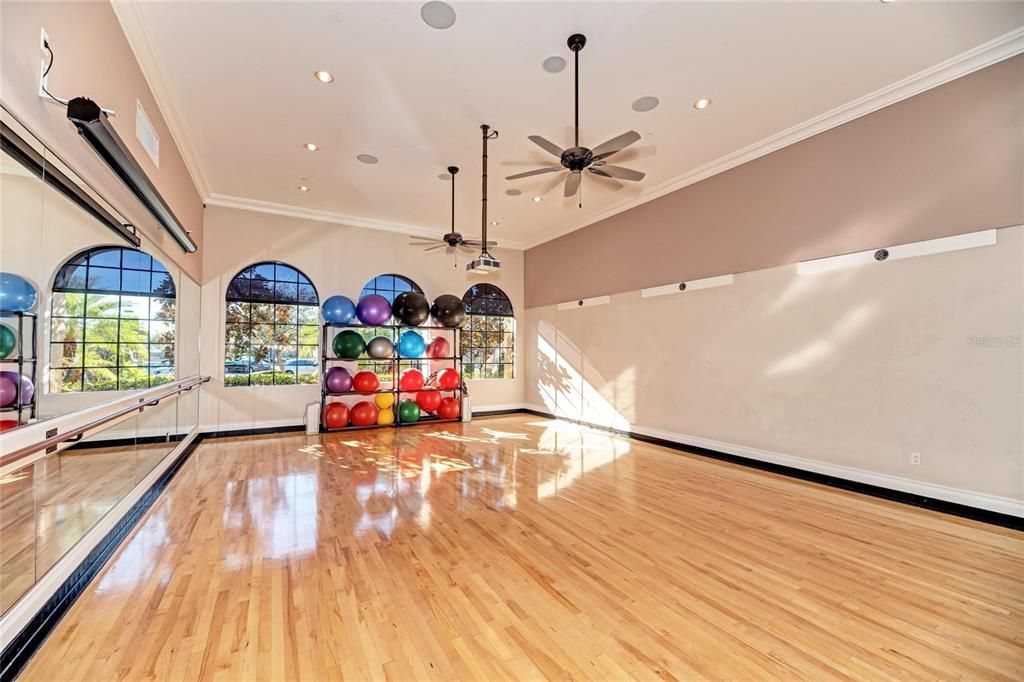En Venta: $539,000 (3 camas, 2 baños, 2334 Pies cuadrados)
