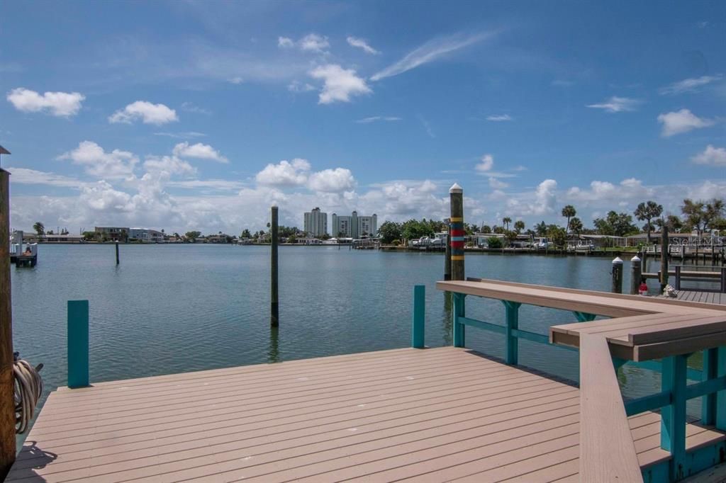 En Venta: $1,450,000 (3 camas, 4 baños, 2268 Pies cuadrados)
