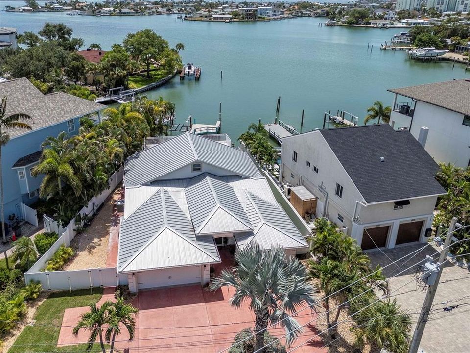 En Venta: $1,450,000 (3 camas, 4 baños, 2268 Pies cuadrados)