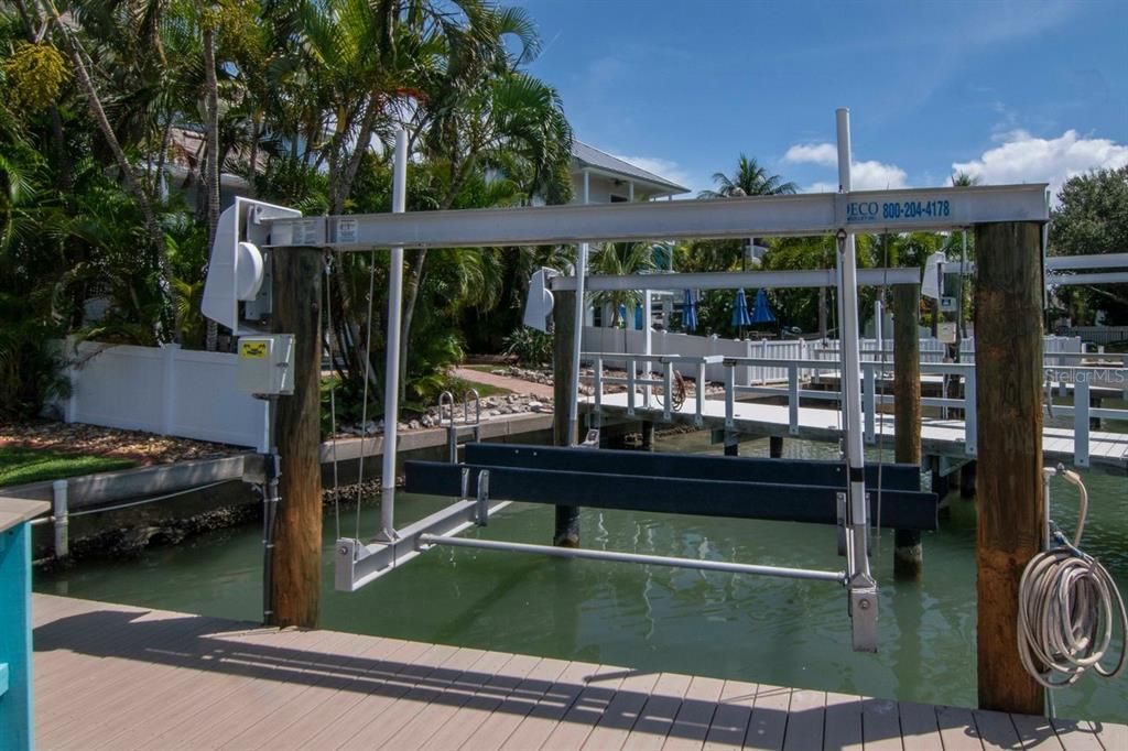 En Venta: $1,450,000 (3 camas, 4 baños, 2268 Pies cuadrados)
