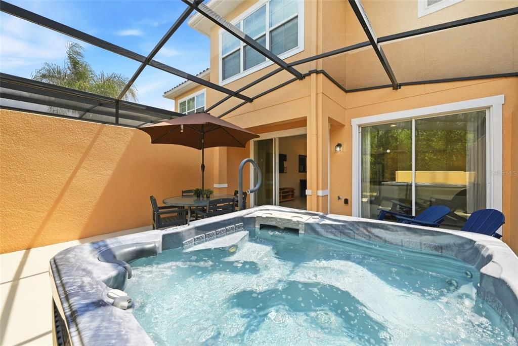 For Sale: $267,000 (2 beds, 2 baths, 1350 Square Feet)
