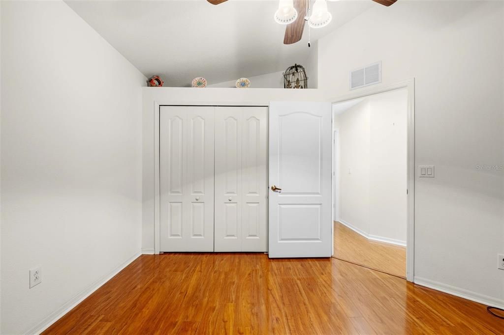 For Sale: $299,999 (3 beds, 2 baths, 1970 Square Feet)