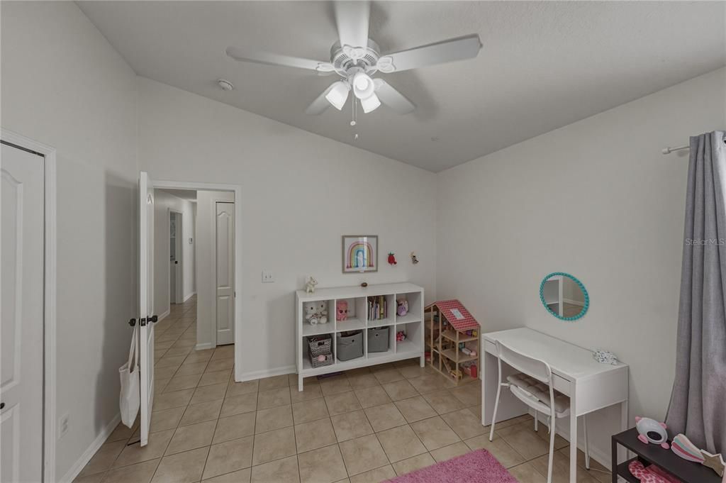 For Sale: $399,900 (4 beds, 2 baths, 1502 Square Feet)