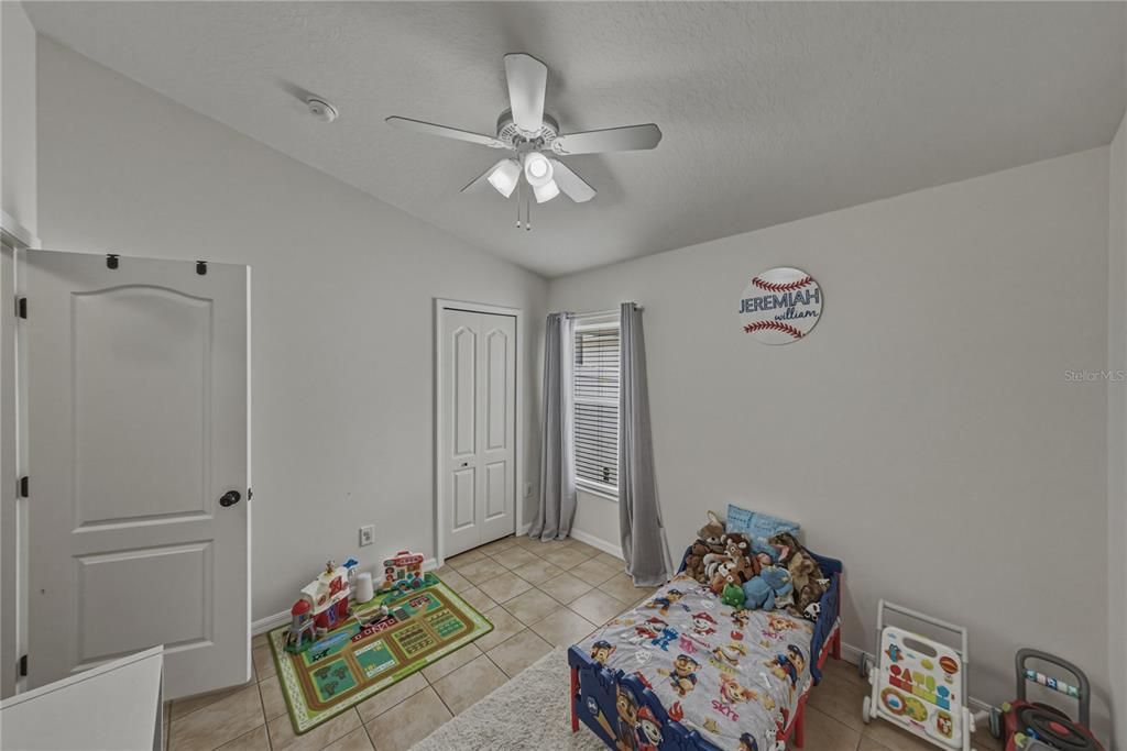 For Sale: $399,900 (4 beds, 2 baths, 1502 Square Feet)