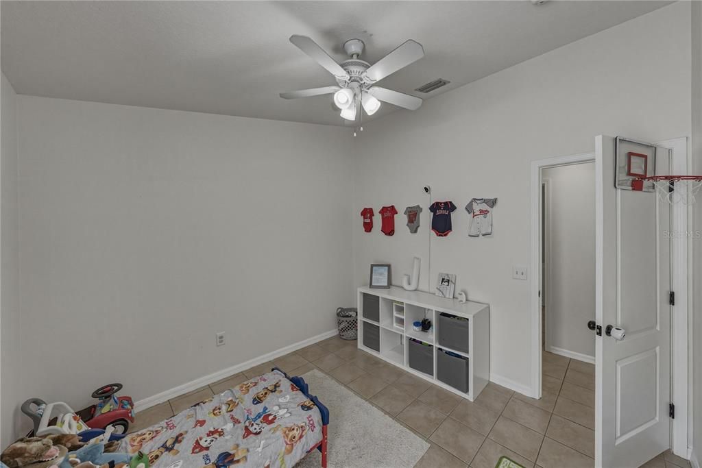 For Sale: $399,900 (4 beds, 2 baths, 1502 Square Feet)