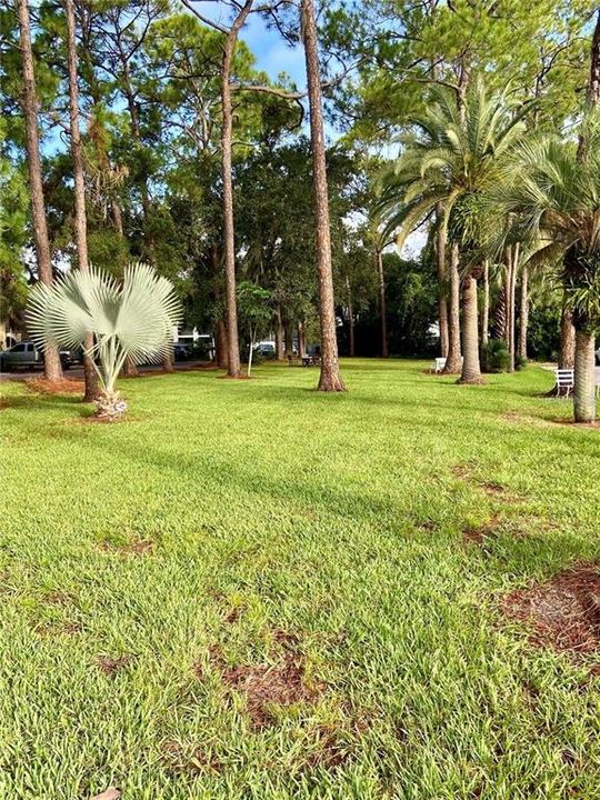 For Sale: $94,750 (2 beds, 2 baths, 1024 Square Feet)
