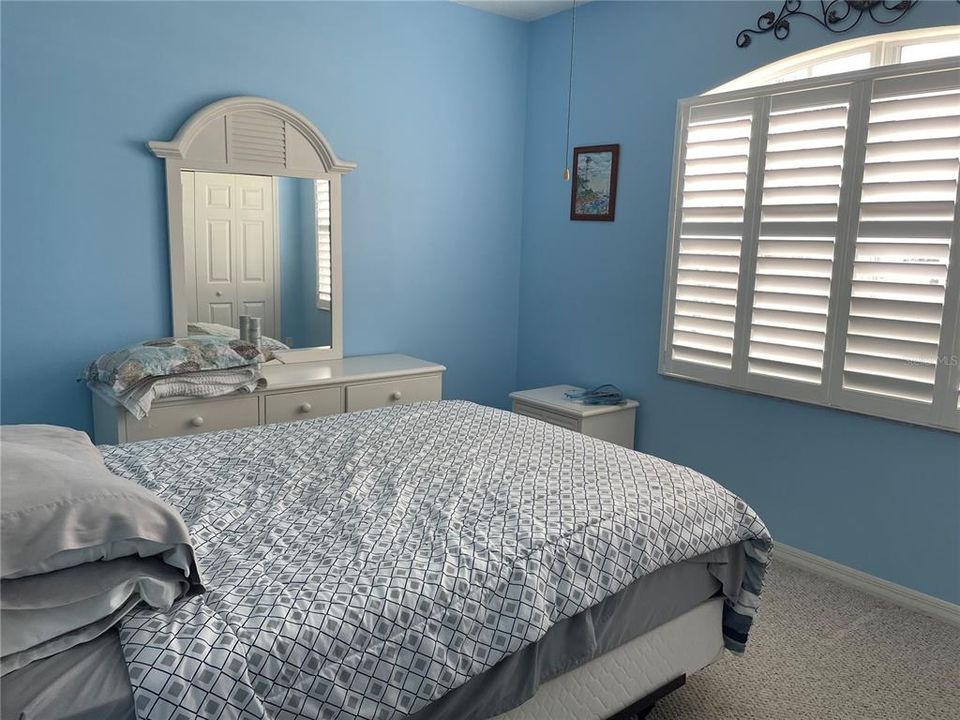 For Sale: $444,000 (4 beds, 3 baths, 2372 Square Feet)