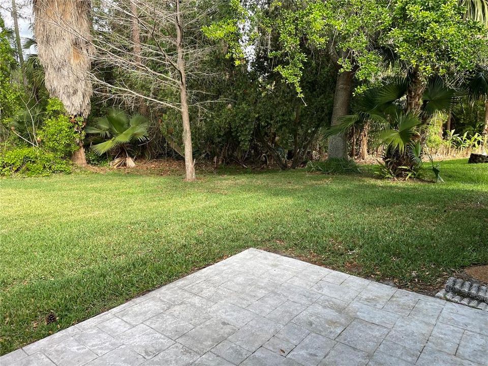 For Sale: $444,000 (4 beds, 3 baths, 2372 Square Feet)