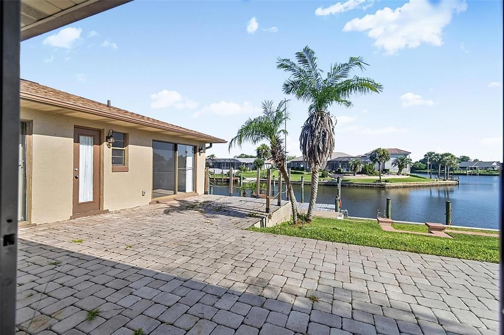 : $750,000 (3 beds, 2 baths, 2144 Square Feet)