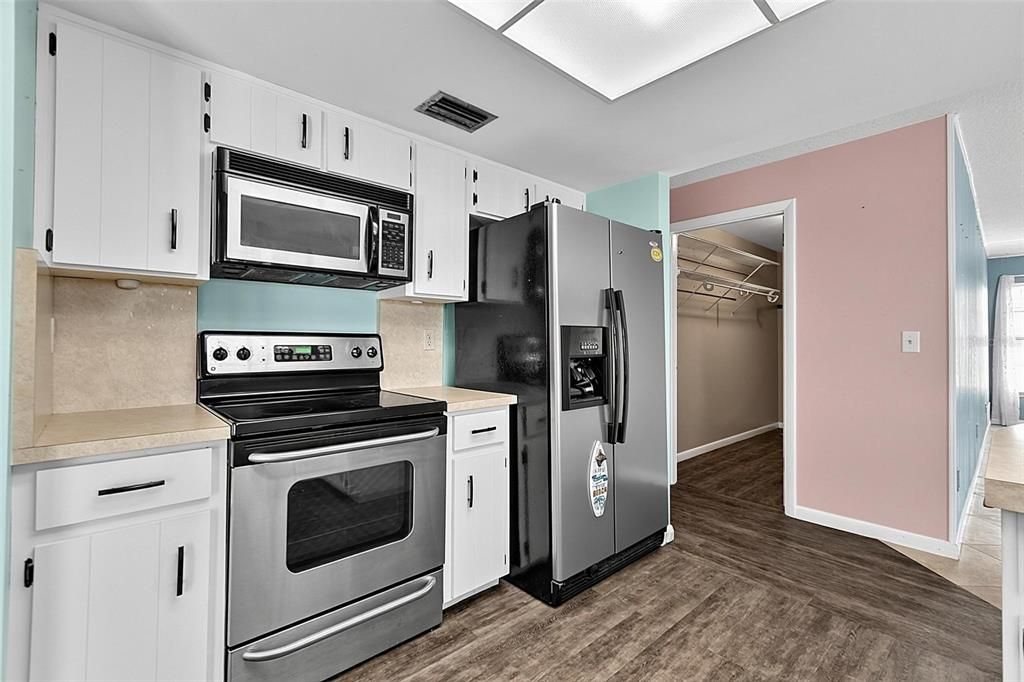 : $750,000 (3 beds, 2 baths, 2144 Square Feet)