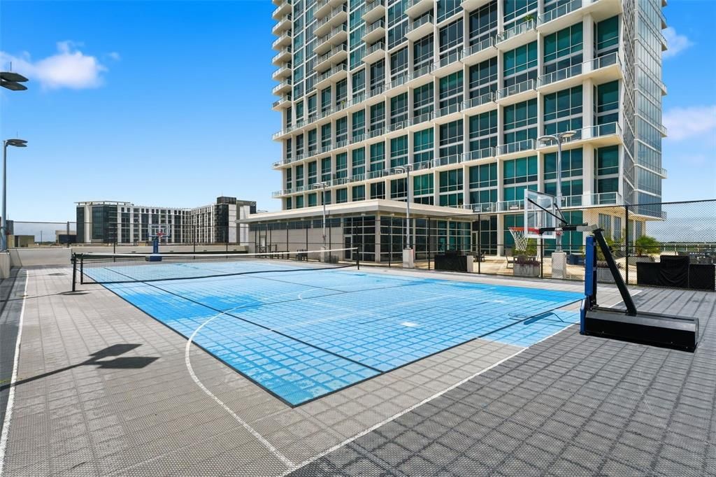 На продажу: $499,000 (2 спален, 2 ванн, 1229 Квадратных фут)