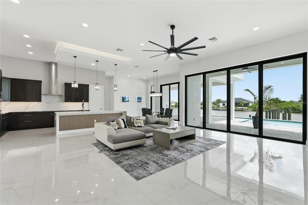 For Sale: $1,350,000 (3 beds, 3 baths, 2653 Square Feet)