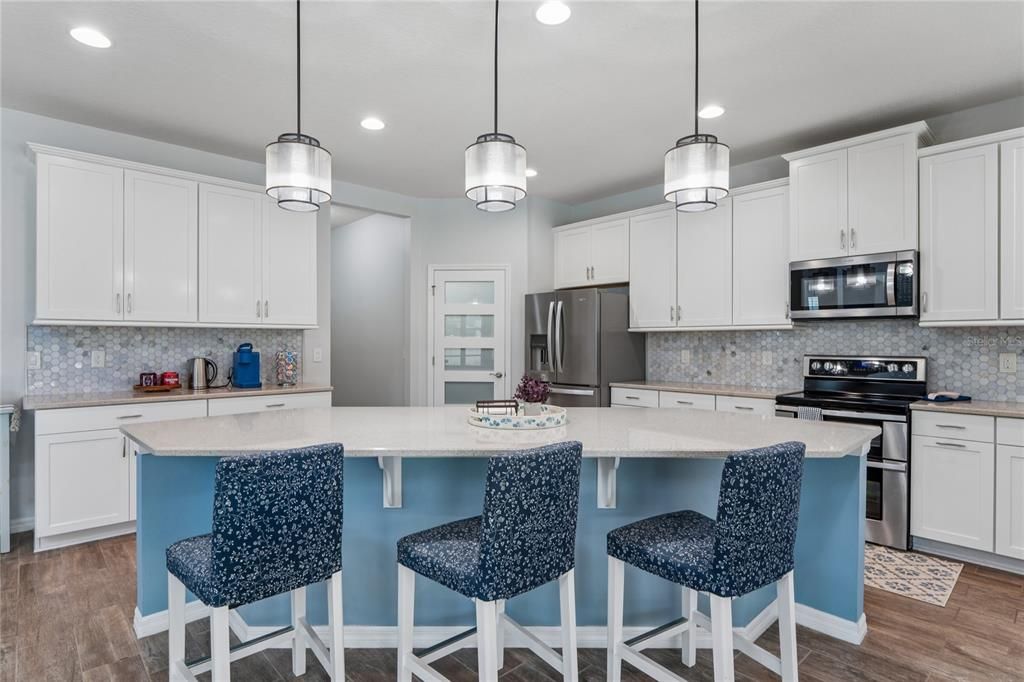 For Sale: $887,777 (4 beds, 4 baths, 3308 Square Feet)