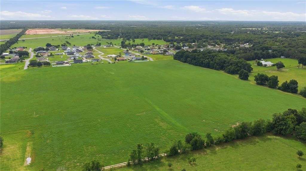 На продажу: $479,000 (13.33 acres)