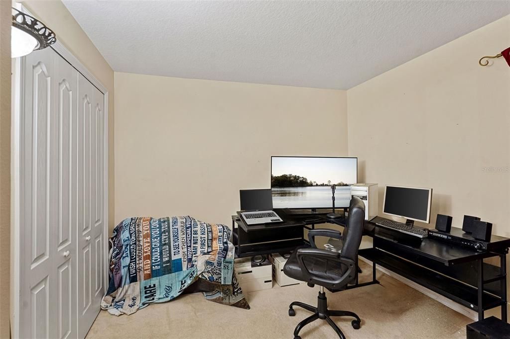 Active With Contract: $369,000 (3 beds, 2 baths, 1790 Square Feet)