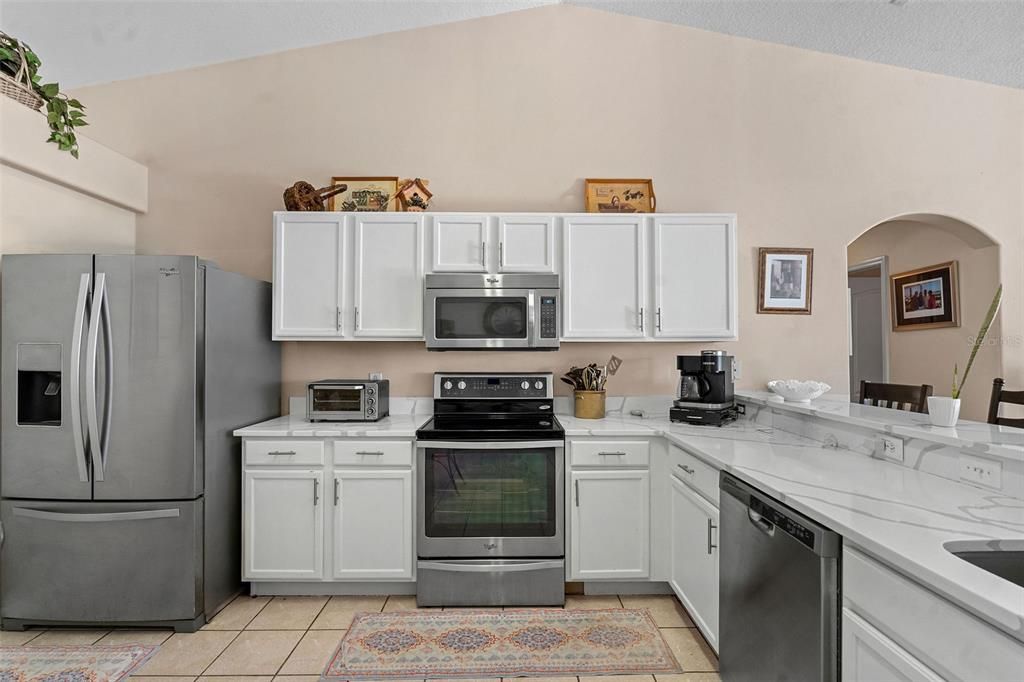 Active With Contract: $369,000 (3 beds, 2 baths, 1790 Square Feet)