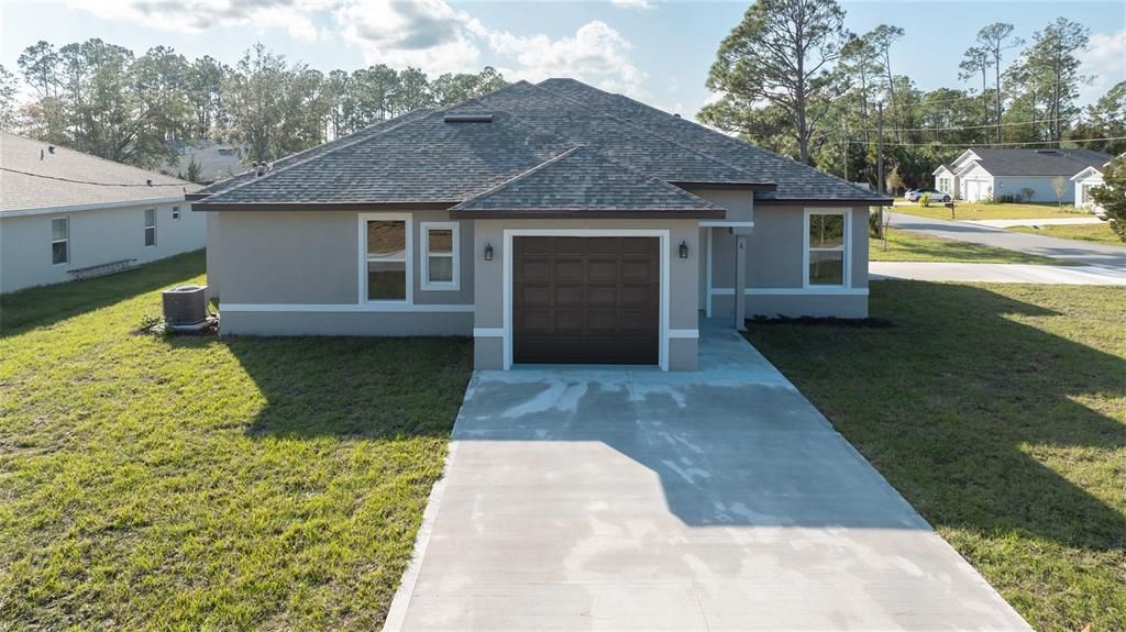 For Rent: $1,700 (3 beds, 2 baths, 1209 Square Feet)