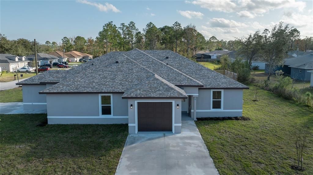 For Rent: $1,700 (3 beds, 2 baths, 1209 Square Feet)