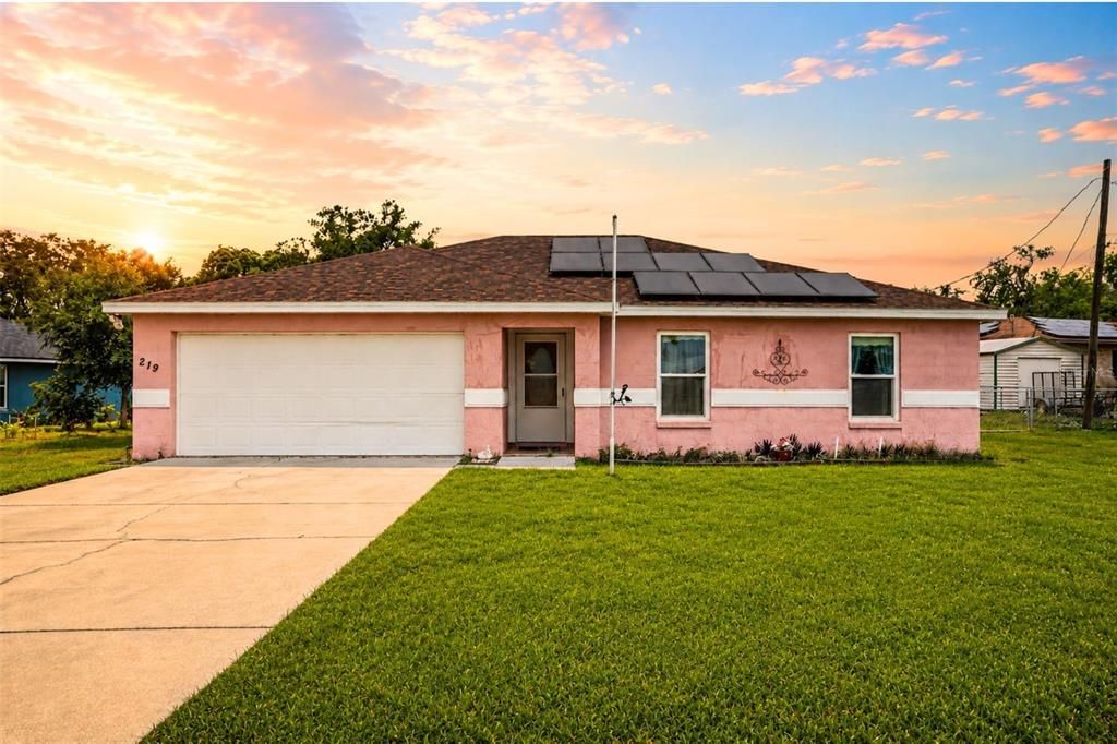 For Sale: $280,000 (3 beds, 2 baths, 1462 Square Feet)