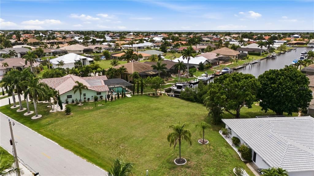 For Sale: $375,000 (0.26 acres)