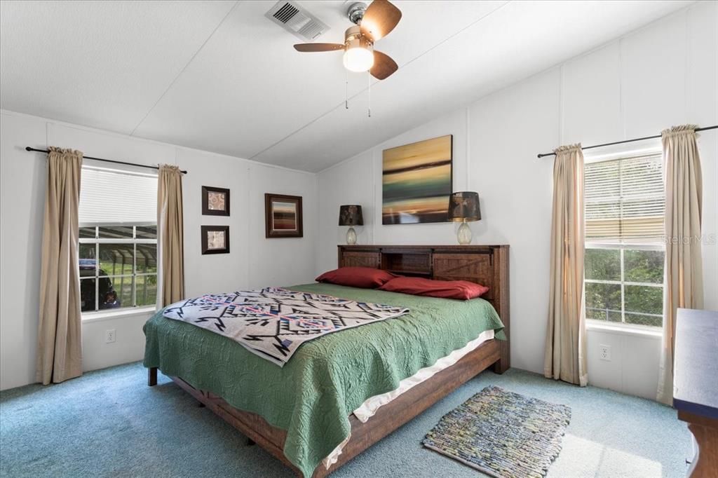 For Sale: $315,000 (4 beds, 2 baths, 2280 Square Feet)