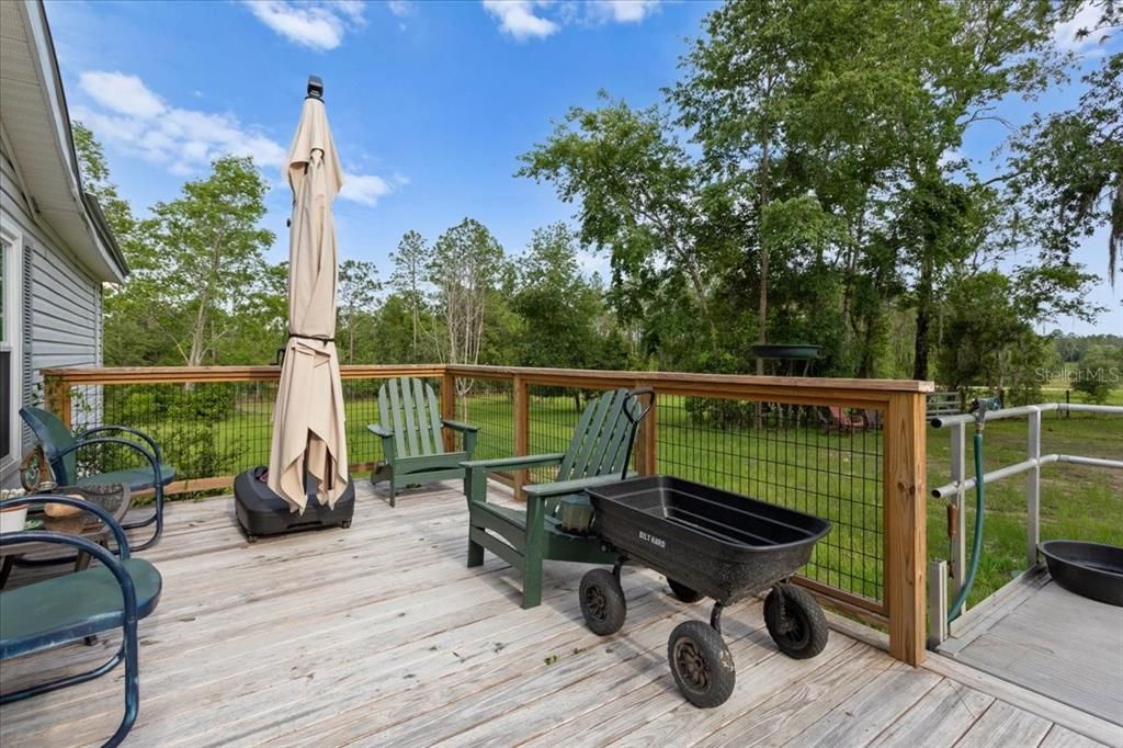 For Sale: $315,000 (4 beds, 2 baths, 2280 Square Feet)