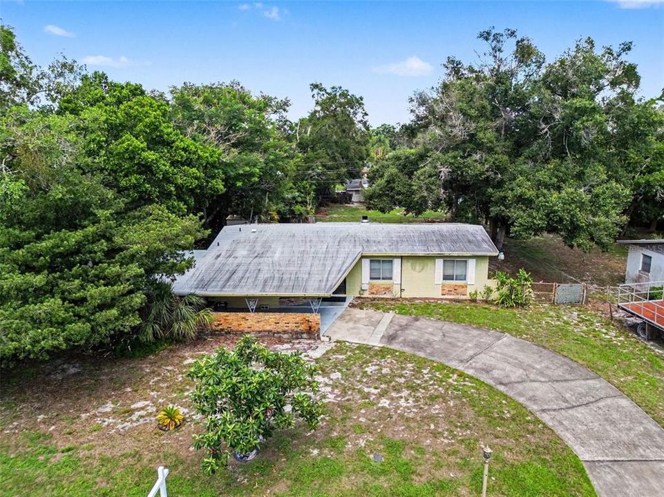 For Sale: $260,000 (4 beds, 2 baths, 1404 Square Feet)