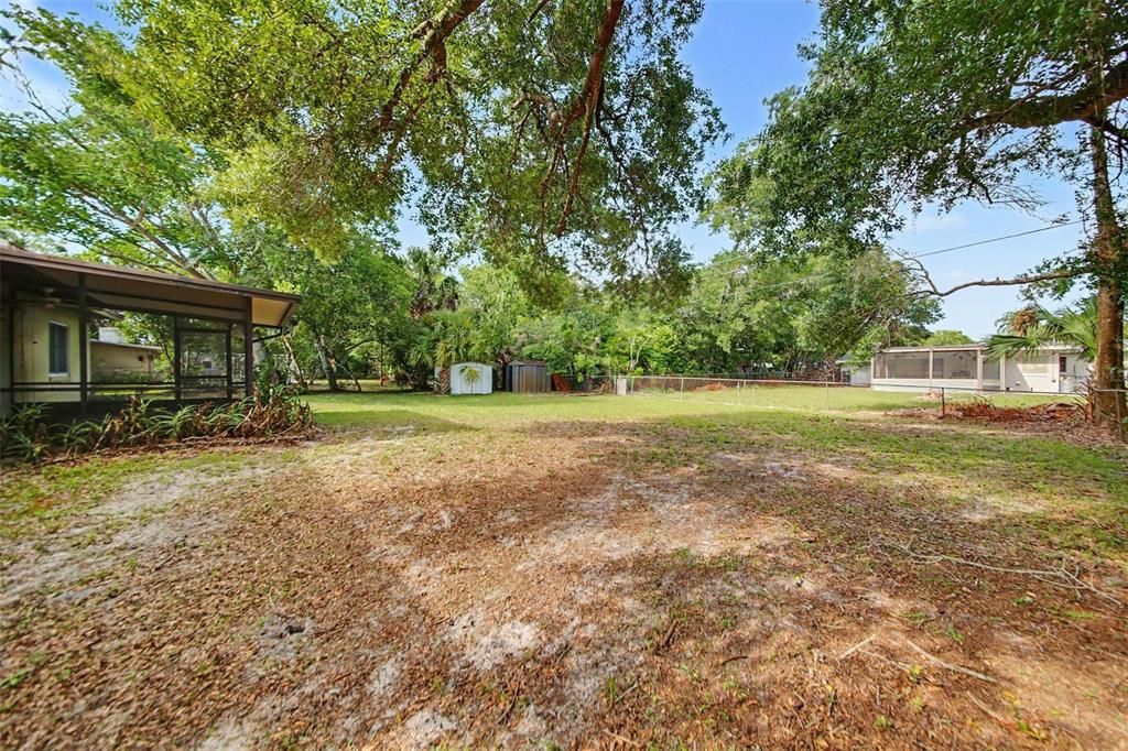 For Sale: $260,000 (4 beds, 2 baths, 1404 Square Feet)