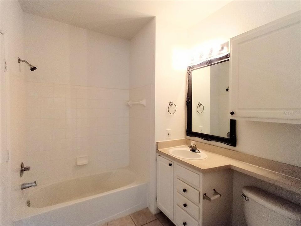 For Rent: $1,550 (2 beds, 2 baths, 1048 Square Feet)