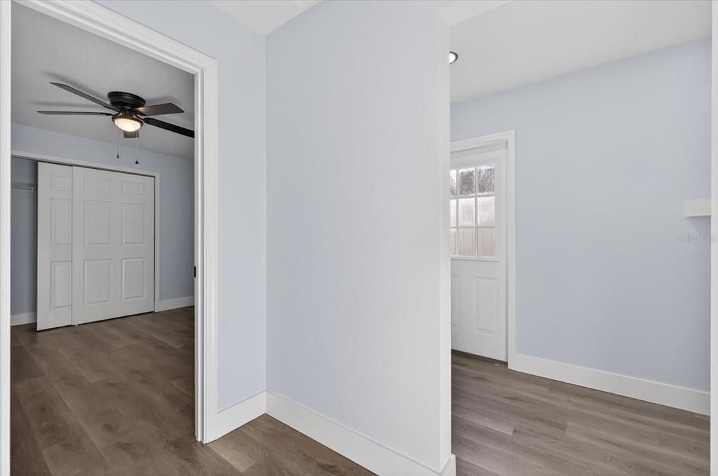 На продажу: $264,999 (3 спален, 2 ванн, 1570 Квадратных фут)