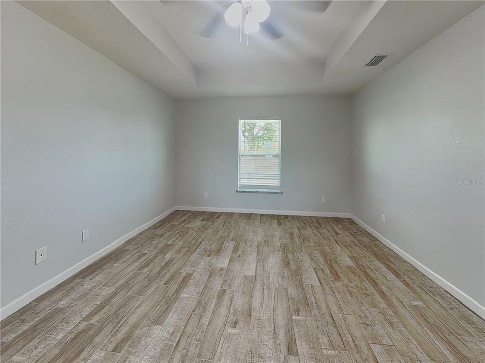 En Renta: $1,869 (3 camas, 2 baños, 1723 Pies cuadrados)