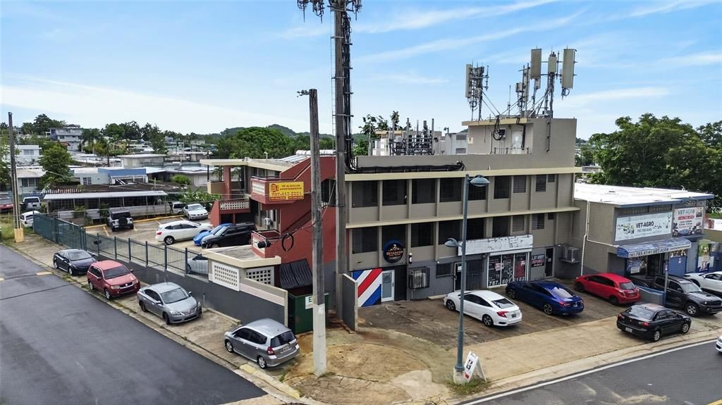 En Venta: $1,500,000 (20 camas, 16 baños, 12696 Pies cuadrados)