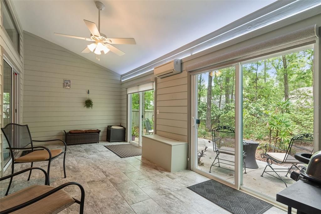En Venta: $495,000 (3 camas, 2 baños, 2111 Pies cuadrados)
